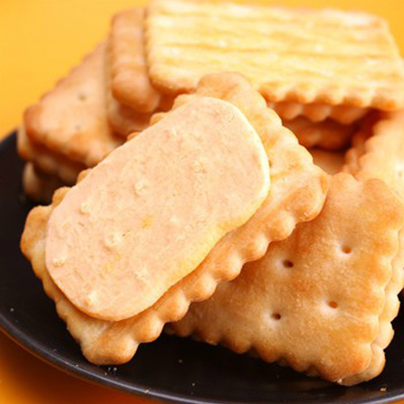 康师傅咸酥夹心饼干(葱香奶油味)80克/袋